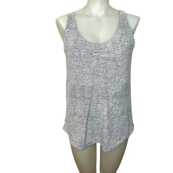 LULULEMON ATHLETICA Knot Your Typical Tank - Picture 1 of 15